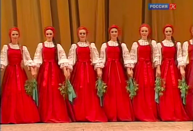 とても不思議なロシアの民族舞踊